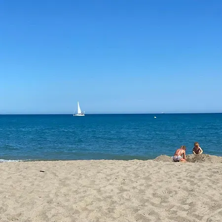 Leos Mijas Golf Apartment Fuengirola